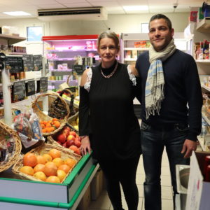 Angélique et Cyril, gérants de l'épicerie de Saulnot