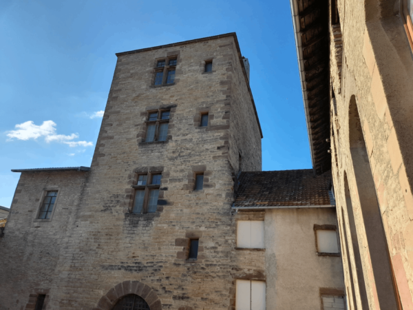 tour du château d'Héricourt